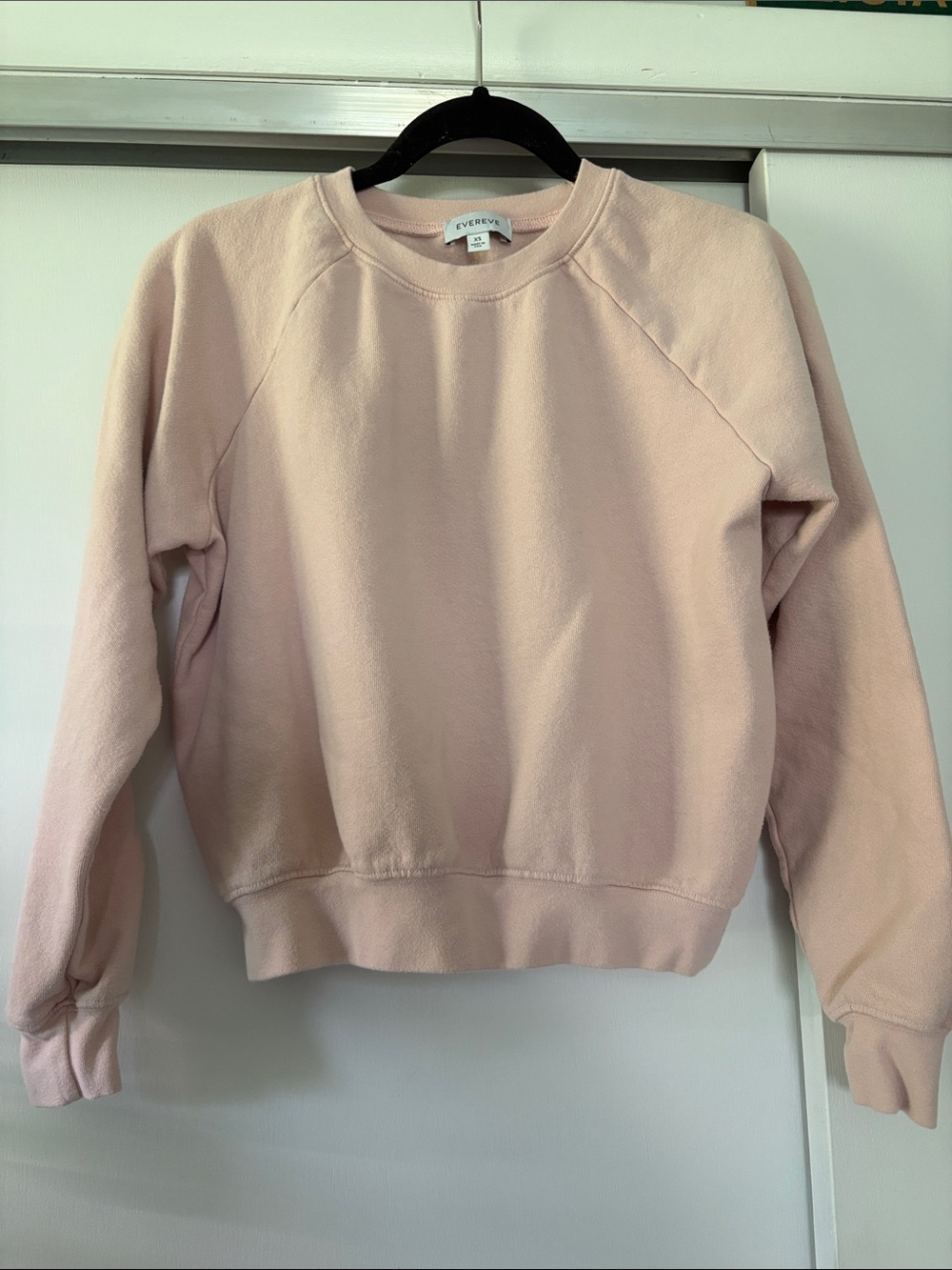 Evereve Heritage Crewneck Sweatshirt VGUC size XS in Blush